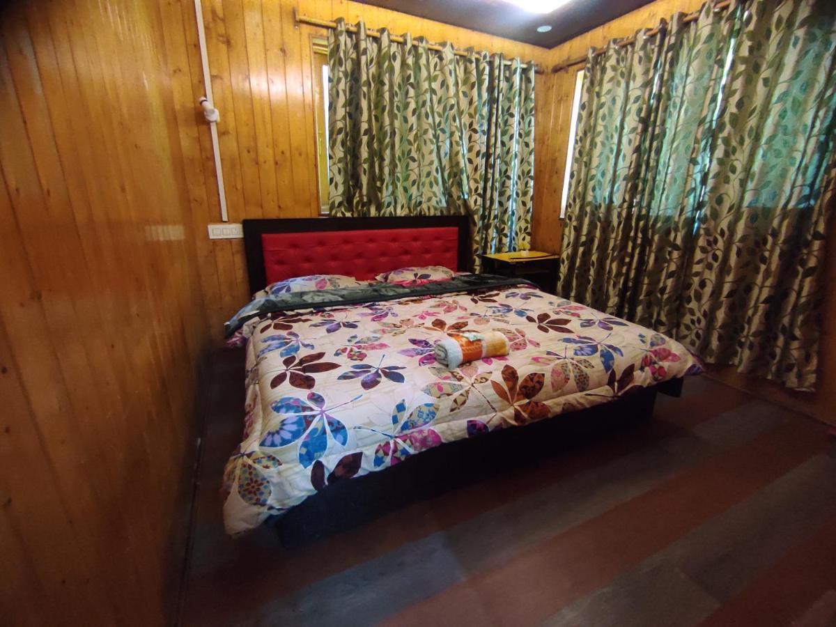 New Zum Zum Hotel & Restaurant Srinagar  Ngoại thất bức ảnh
